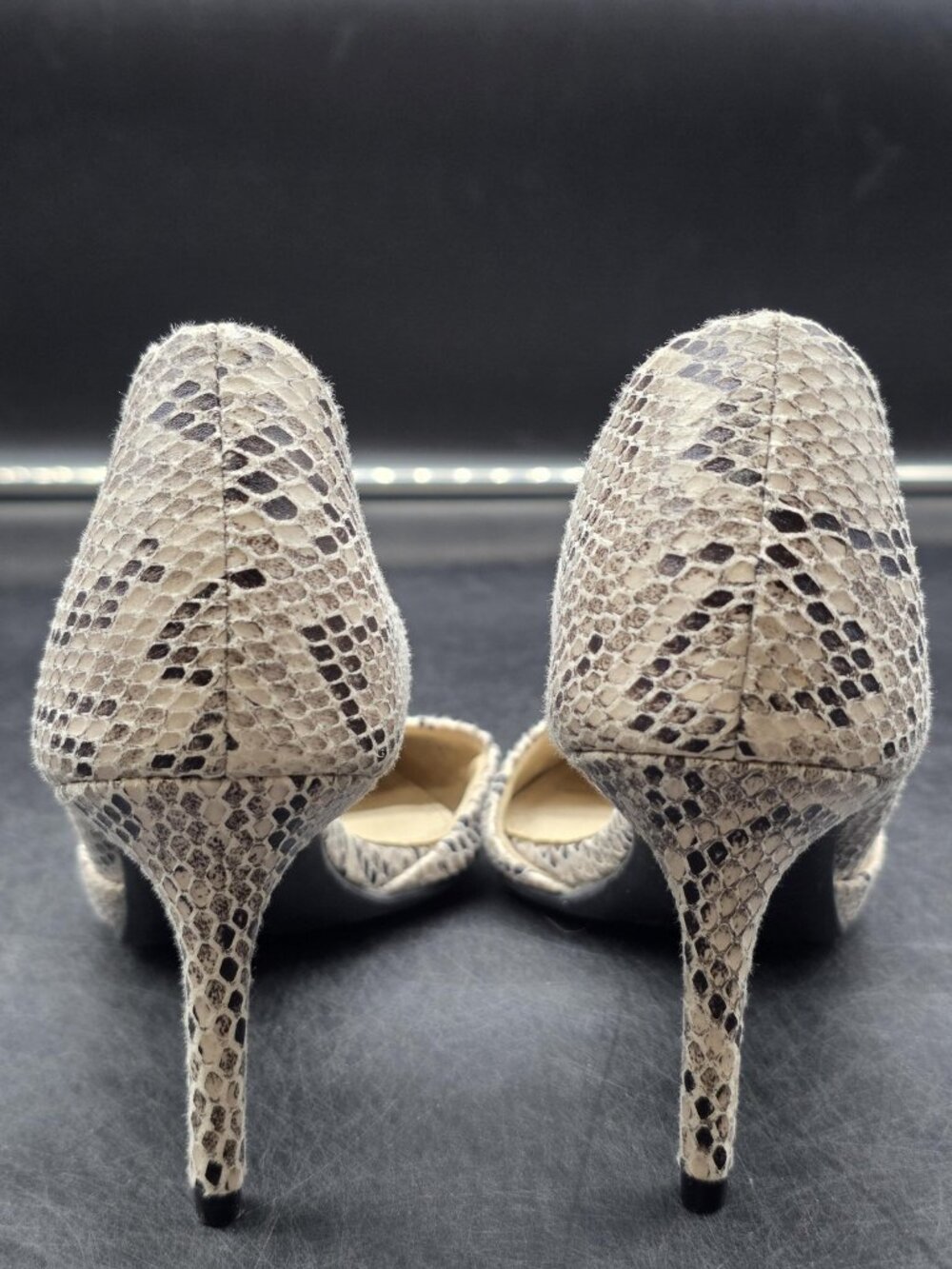 Old Navy Shoes Womens Size 6 Beige Snake Print D'Orsay Pointed Toe Heels Stains - Picture 6 of 11